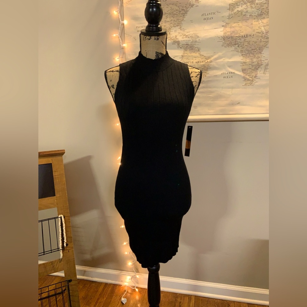 Black bodycon dress - Picture 2 of 12